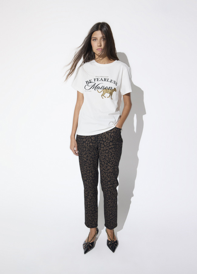 Basic Rundhals-T-Shirt mit Frontgrafik: 'Maison'