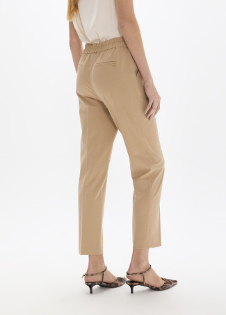 Pantaloni Base con Vita con Snap Laterale