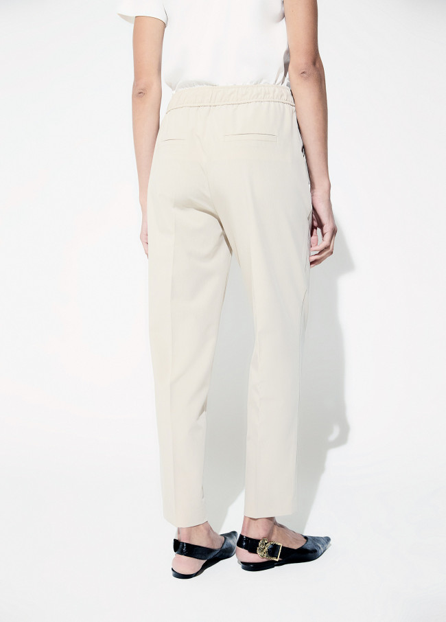 Basic Jogginghose mit Individuellem Gürtel