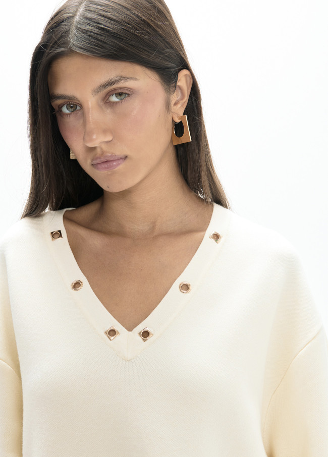 Eyelets Hem Sweater
