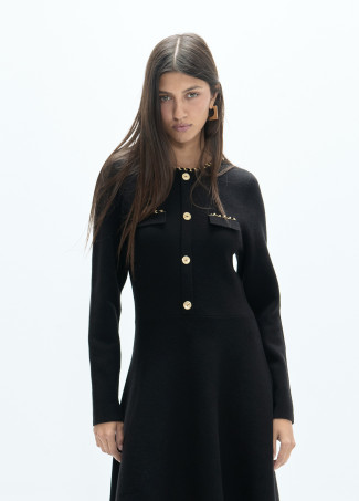 Vestido tricot detalle cadenas