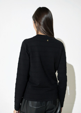 Blusa com pala transparente