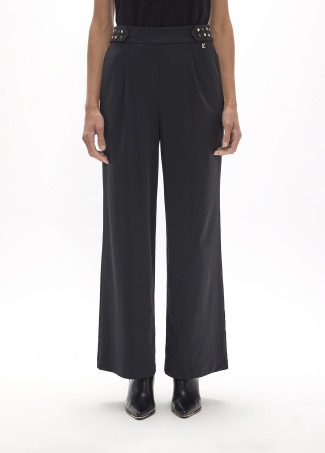 Pantaloni tecnici lunghi con cinturino borchiato