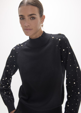 Maglione perle e borchie