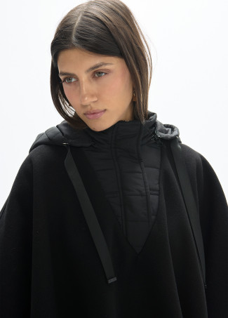 Wool Cape with Combined Nylon Collar
