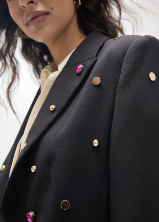 Blazer aderente con borchie