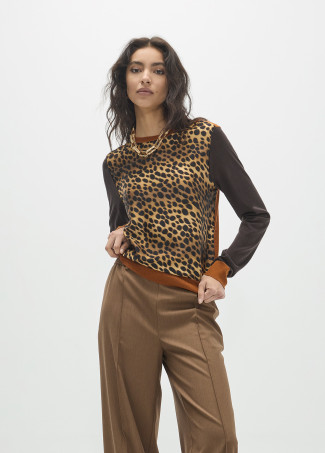 Suéter Bimaterial Estampa Leopardo