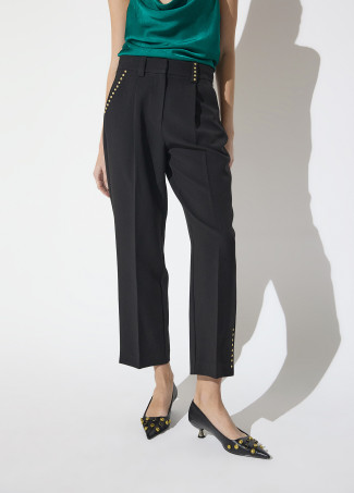 Knöchellange Hosen mit Nieten-Detail 'See You'