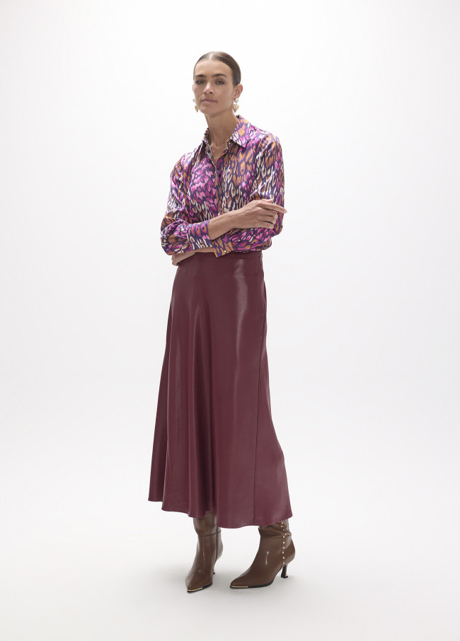 Falda satinada burgundy