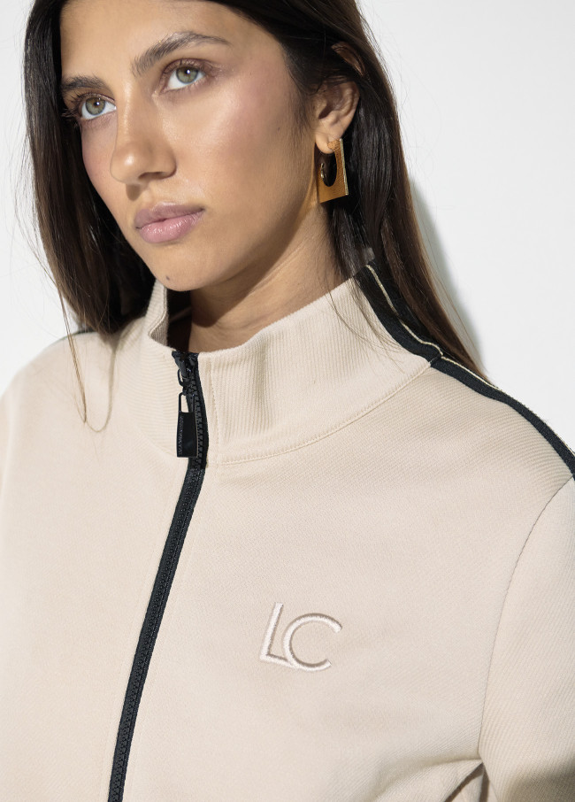 Sudadera con cremallera y strass