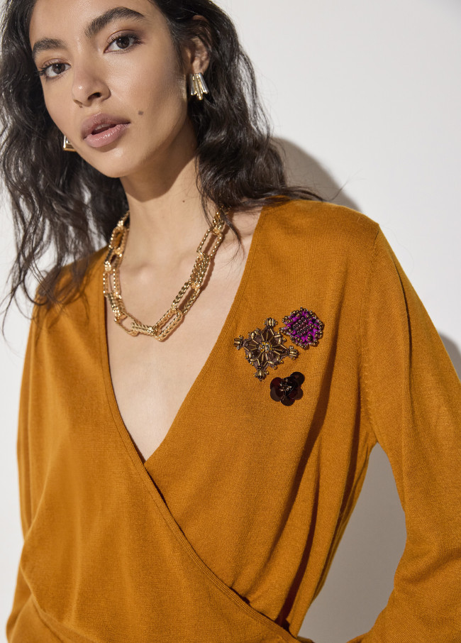 Jersey com Apliques Decorativos