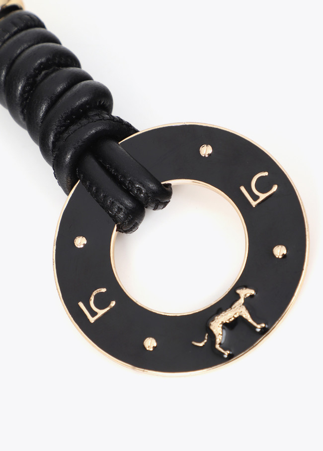 Chaveiro com Nó e Peça Laqueada com Leopardos e LC
