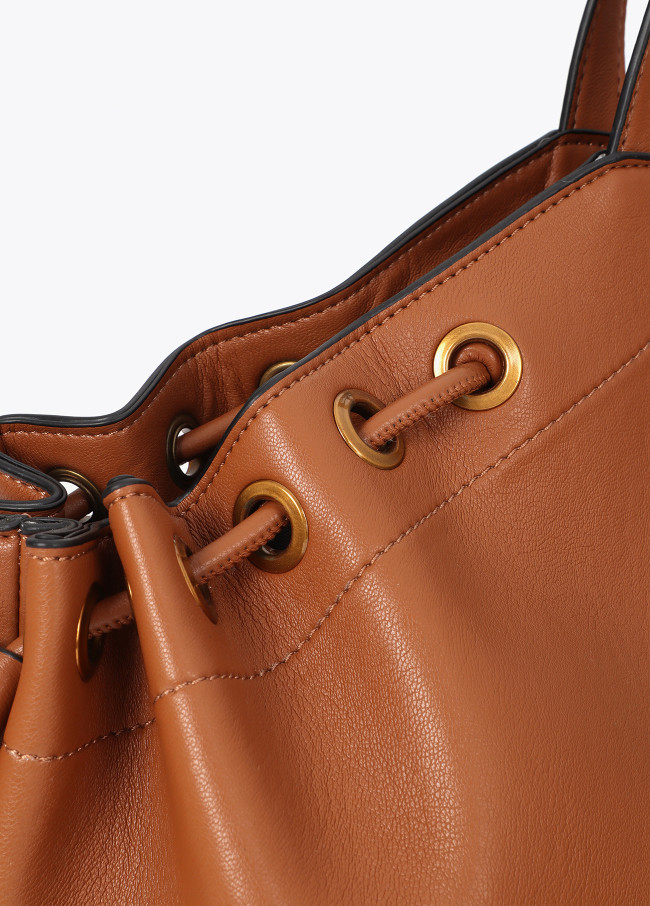 Adjustable Chain Detail Shopper