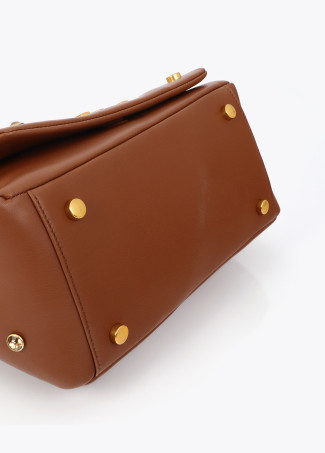 Borsa a tracolla con borchie