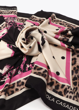 Queen Lola Scarf 45th Anniversary 90x90cm