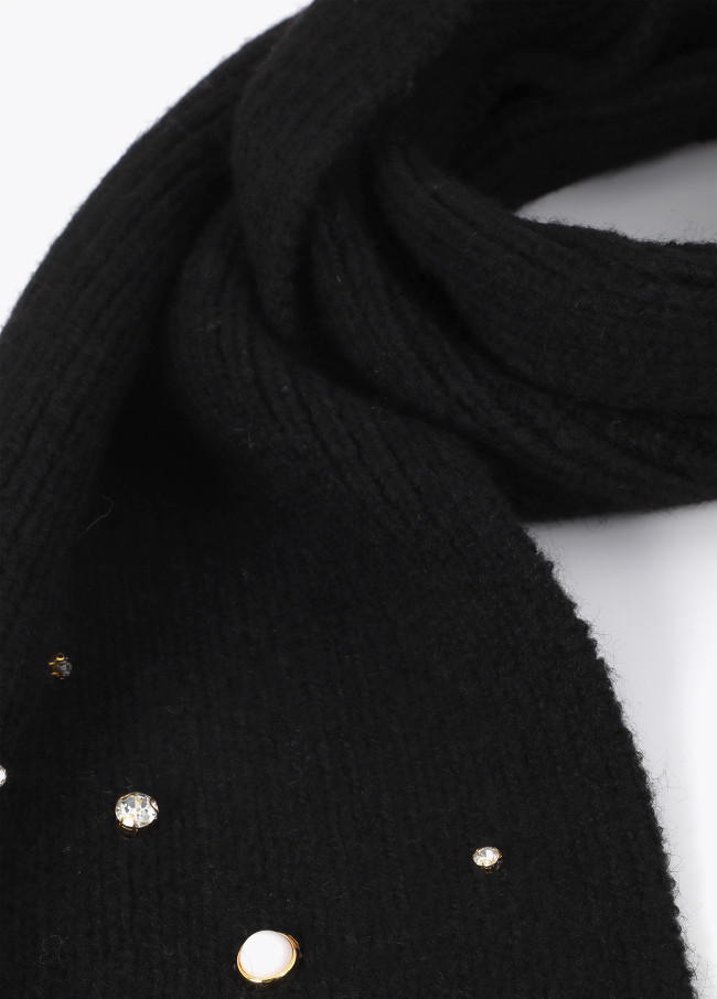 Sciarpa a Maglia con Perle e Cristalli