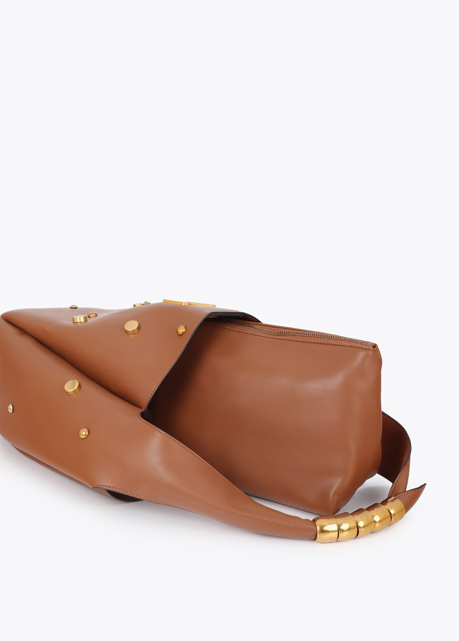 Shopper com Tachinhas Variadas