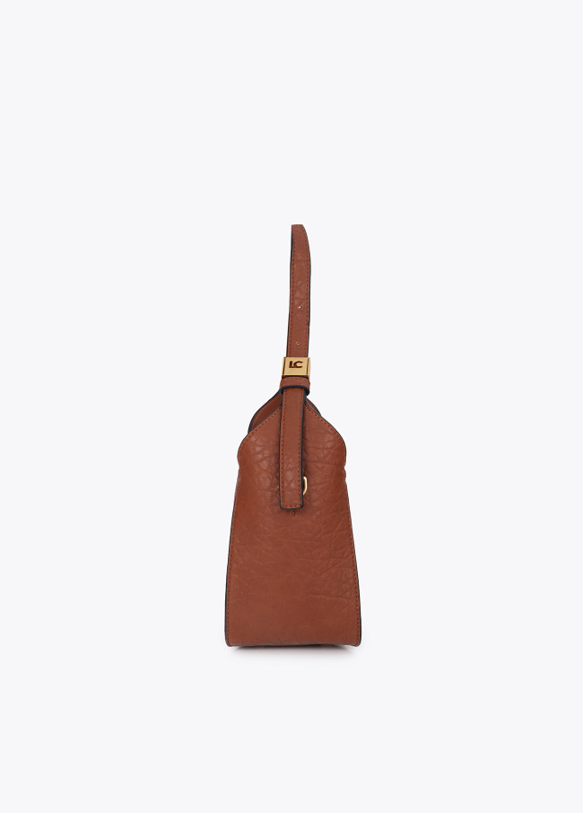 Bandolera con detalle logo dorado