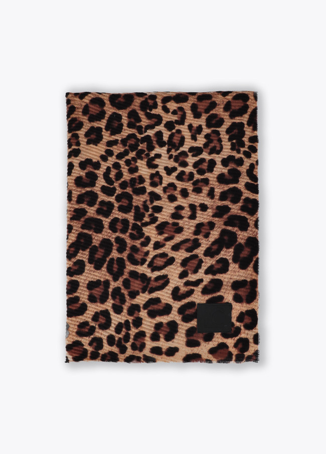 Plissierter Verlaufstuch mit Animal Print