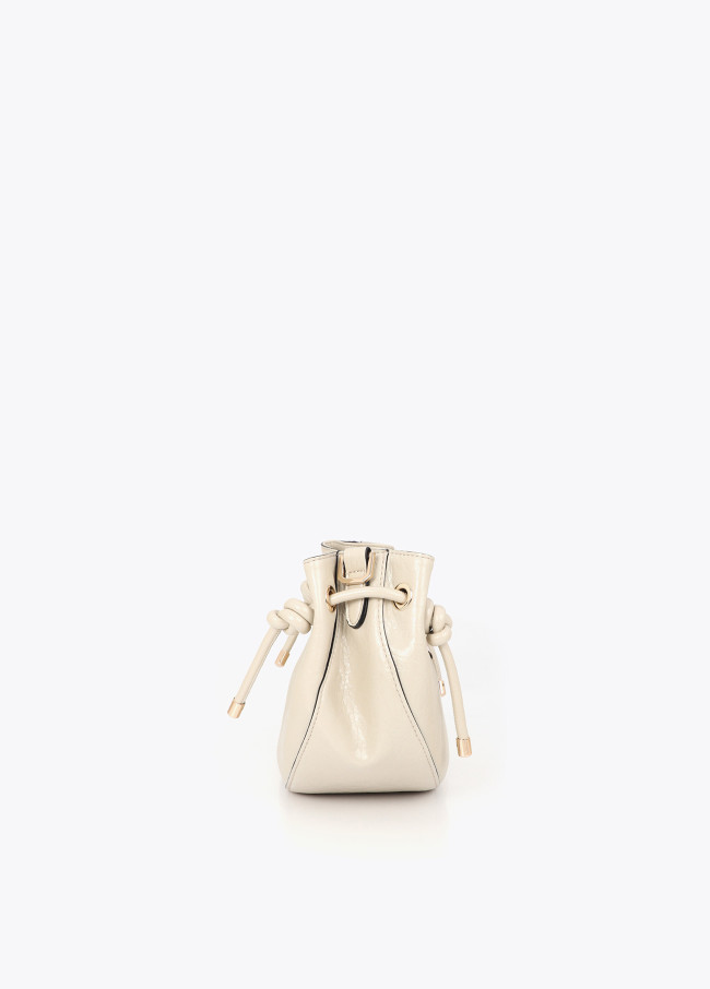 Halbmond-Umhängetasche mit Logo-Metall-Detail