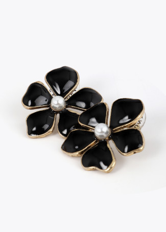 Lacquered Flower Stud Earring