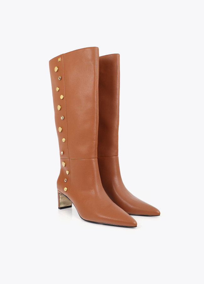 Botte haute avec applications bijoux