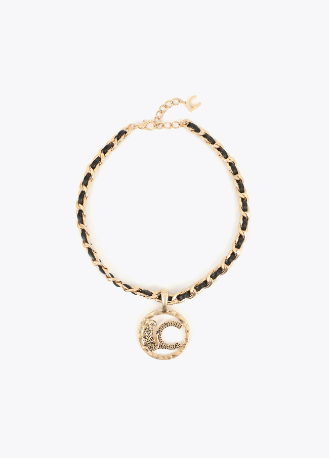 Collar corto con medallón animal