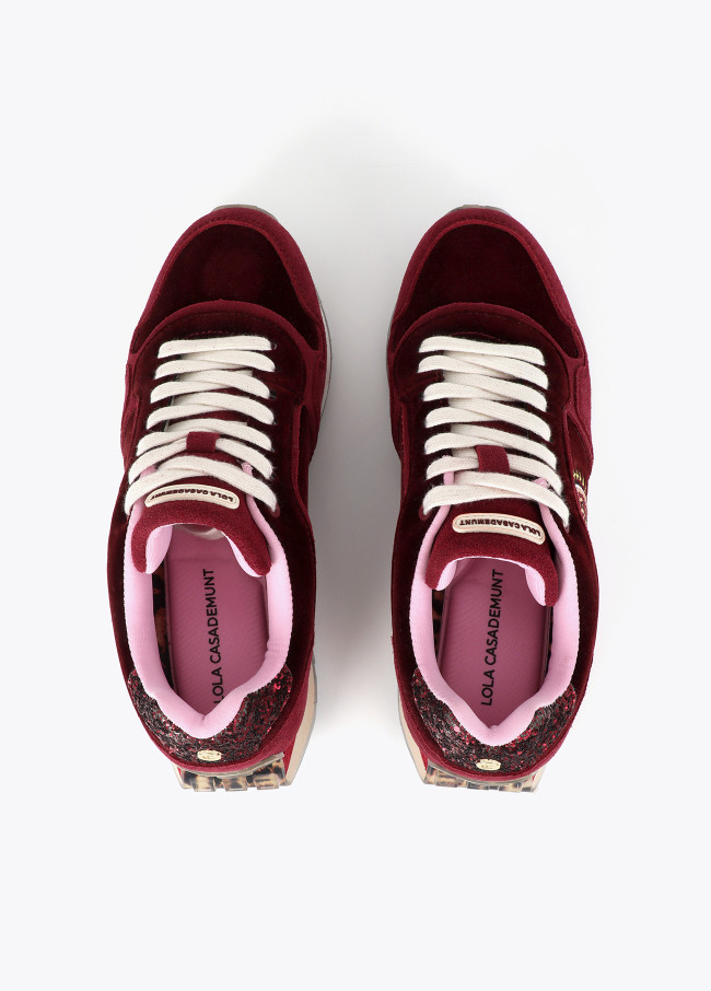 Plattform-Sneaker mit Material- und...