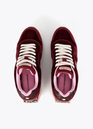 Plattform-Sneaker mit Material- und Lederkombination