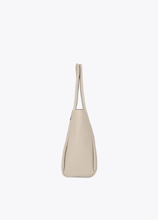 Shopper effet cuir avec fermeture métallique