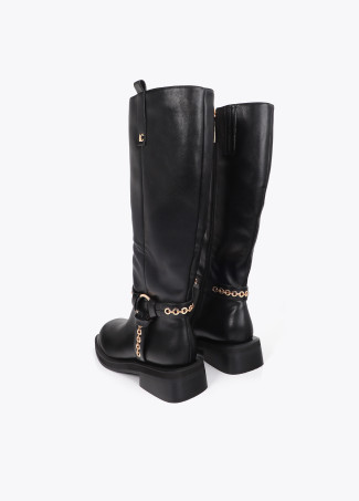 Botte avec Lanières et Détails Œillets