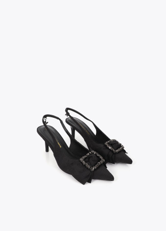 Stiletto con lazo y aplique piedras
