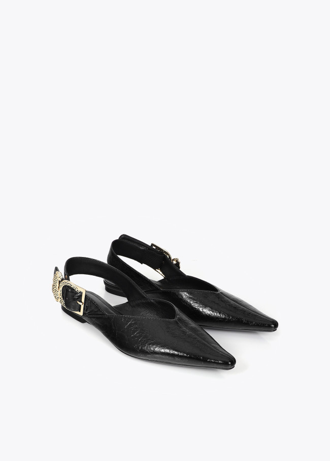 Flat Shoe with Leopard Buckle