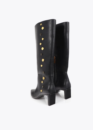 Botte haute avec applications de bijoux
