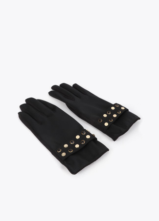 Handschuhe in Lederoptik mit personalisiertem Nietenarmband