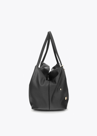Shopper aus Kunstleder mit Nieten