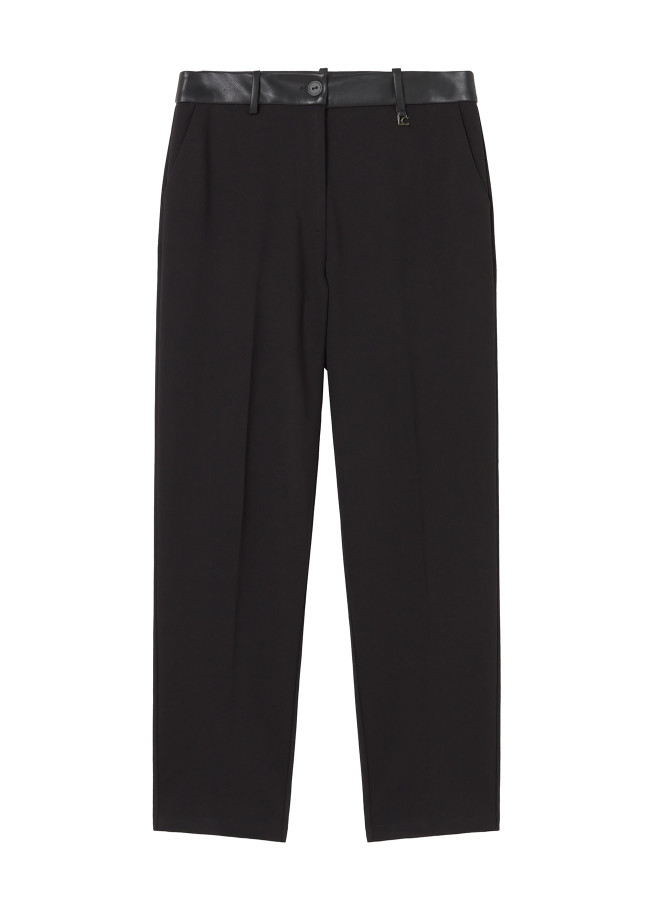 Pantaloni fit Barcellona in maglia Roma con...