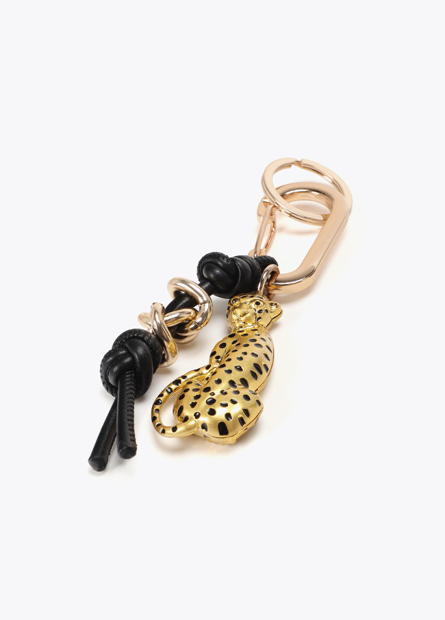 Llavero charms leopardo y corazón