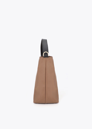 Hobo mit Ringdetail
