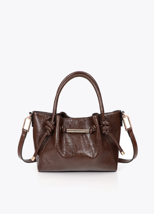Borsa a Tracolla con Dettaglio Tubo Metallico e Logo...