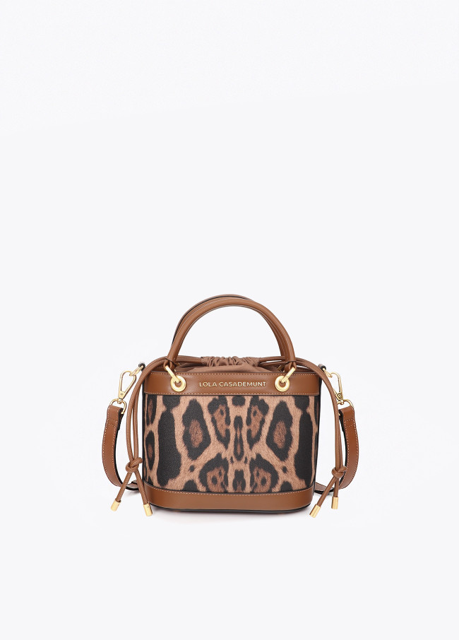 Bolsa Balde Combinada Efeito Pele e Estampa Animal