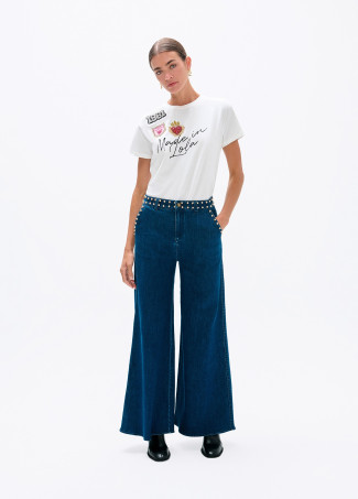 Denim flare con tachas