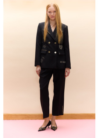 Blazer con file di borchie e immagini