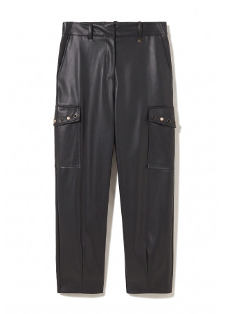 Jogger p.u with Cargo Pockets and Studs